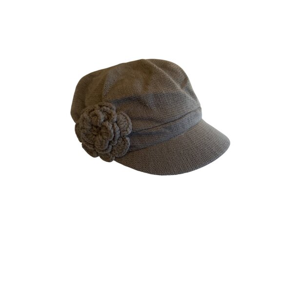 August Hat Company Womens Grey Acrylic Newsboy Cap With Flower Accent - Picture 1 of 6